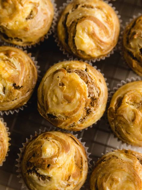 Cream Cheese Swirl Muffins, Sweet Cream Cheese Filling, Swirl Muffins, Sourdough Pumpkin, Sourdough Muffins, Cream Cheese Swirl, Pumpkin Cream Cheese Muffins, Pumpkin Cream Cheese, Homemade Pumpkin Pie