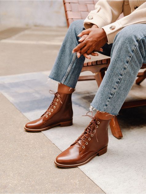 Boots Office Outfit, Brown Lace Up Boots, Fairytale Shoes, Brown Boots Outfit, Mid Heel Boots, Women Heels, Office Outfit, Shoe Inspiration, Heel Boots