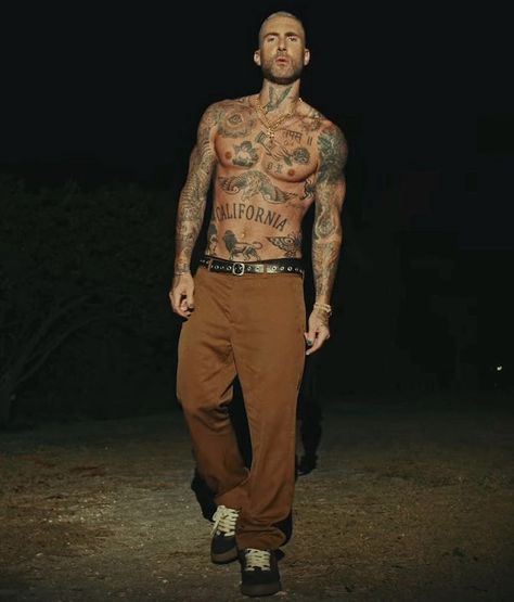 Adam Levine Tattoos, Adam Levine Style, Personal Tattoos, Full Body Tattoo, Adam Levine, Fashion Images, Body Tattoos, Dream Closet, Photo Ideas