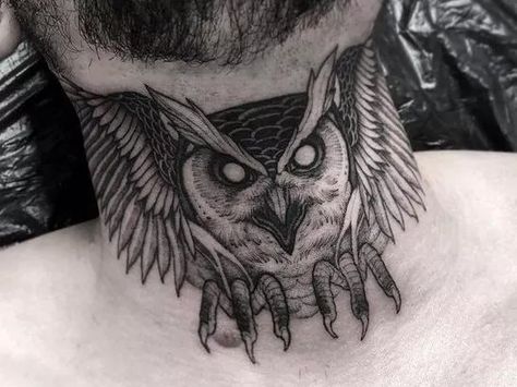 Owl Neck Tattoo, Hals Tattoo, Full Neck Tattoos, Best Neck Tattoos, Throat Tattoo, Retro Tattoos, Owl Tattoo Design, Neck Tattoo For Guys, Meaningful Tattoo