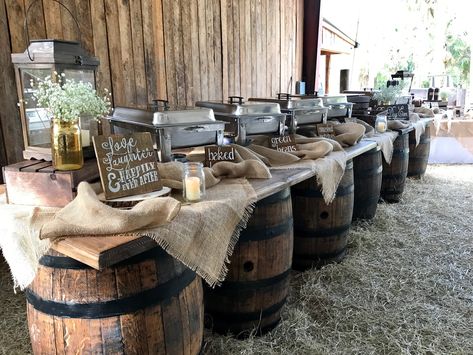 Sweet 16 Bbq Party Ideas, Western Table Cloth Ideas, Outdoor Western Birthday Party, Western Theme 50th Birthday Party, Chuck Wagon Dinner Party, Western Theme Retirement Party, Saloon Wedding Theme, Bluegrass Themed Party, Cowboy Wedding Ideas Western Theme