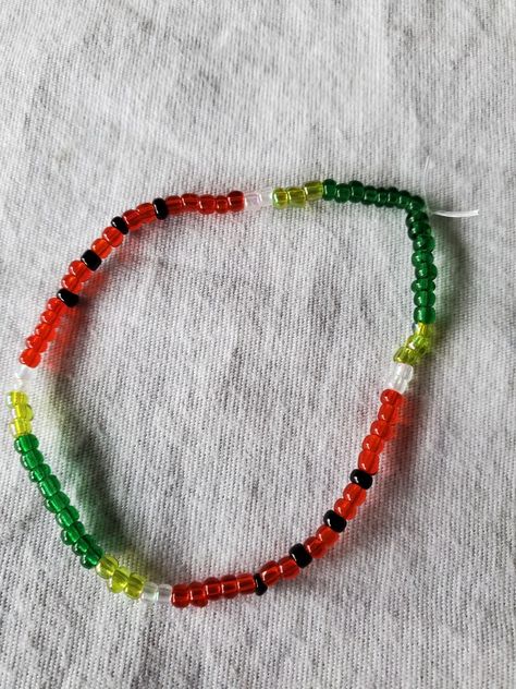 Watermelon Beaded Bracelet, Watermelon Bracelet, Hand Beaded Jewelry, Glass Beads Jewelry, Beads Bracelets, Bracelet Ideas, Glass Beaded Bracelets, Diy Schmuck, Beading Tutorials