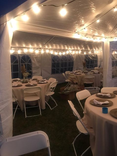 Outdoor Tent Birthday Party, Backyard Quinceanera Ideas Simple, Grad Party Tent Decorations, Party Tent Backyard, Party Tent Decorations Birthday, Backyard Sweet 16, Tent Party Ideas Backyards, Backyard Sweet 16 Party Ideas, Outdoor Wedding Tent Decor