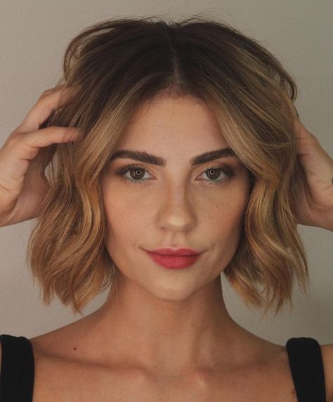 Short Blonde Hair Color Ideas, Short Blonde Hair Color, Short Dark Blonde Hair, Blonde Hair Color Ideas, Dark Blonde Hair, Long Hair With Bangs, Hair Color And Cut, Short Blonde, Short Blonde Hair