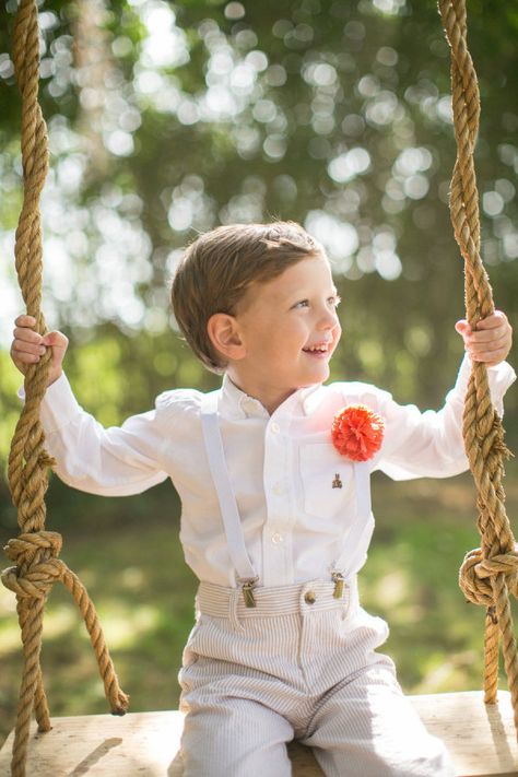 I adore this ringbearer photo. Jennifer Rau Photography. Hamptons Backyard, Summer Wedding Style, Groomsmen Style, Bearer Outfit, Ring Bearers, Ring Bearer Outfit, Staghead Designs, Guest Attire, Sign Holder