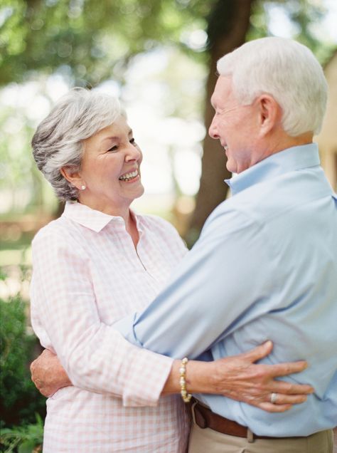 Older Couple Poses, Older Couple Photography, Grandparents Photography, Great Marriage, Older Couple, Anniversary Photography, Wedding Anniversary Photos, 50 Years Anniversary, Anniversary Pictures