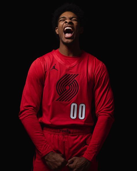 Scoot Henderson, Portland Blazers, Gang Aesthetic, Live Screen, Girl Gang Aesthetic, Live Screen Wallpaper, Basketball Photography, Portland Trail Blazers, Basketball Wallpaper