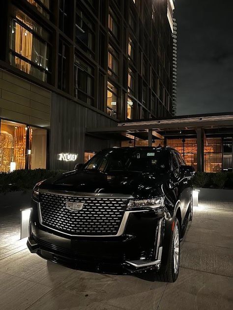 Black Suv Luxury, Black Suv Car Aesthetic, Cadillac Escalade Aesthetic, Cadillac Xt5 Luxury, Black Cadillac Escalade Aesthetic, Luxury Suv Cars, Black Cadillac Escalade, High Car, Batman Car