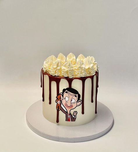 Eli on Instagram: "Mr Bean Themed Cake 🥰🥰🥰  #mrbeancake #mrbean #mrbeanthemedcake #custom cake#custombirthdaycake #birthdaycake #customcakes#guelph#kitchener##cambridge #guelphfood #boybirthdaycake #girlbirthdaycake" Mr Bean Cake, Bean Cake, Bean Cakes, Simple Cake, Mr Bean, Boy Birthday Cake, Custom Cake, April 13, Easy Cake