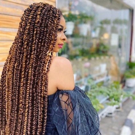 19 Protective Styles to Try in 2020 | NaturallyCurly.com Passion Twist Hairstyles, Passion Twists, Twist Braid Hairstyles, Crochet Braids Hairstyles, Braid In Hair Extensions, African Braids Hairstyles, Braided Hairstyles For Black Women, Crochet Hair, Goddess Braids