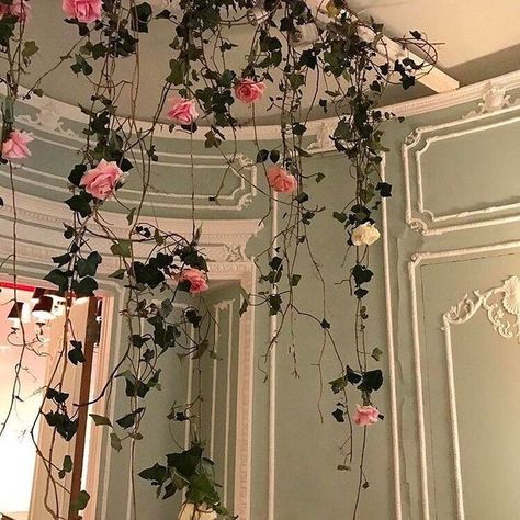 pink flowers hanging Doom 3, Princess Aesthetic, Nature Aesthetic, Aesthetic Room, Pink Aesthetic, Belle Photo, Wall Collage, Pretty Flowers, Design Interior