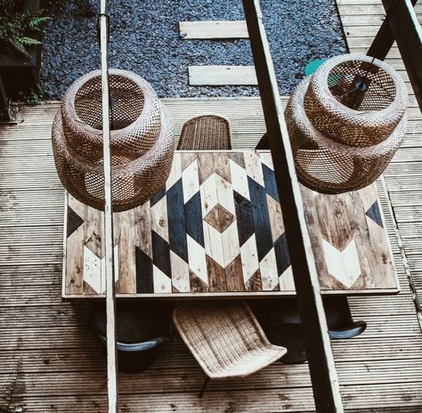 DIY Pallet wood AZTEC TABLE - THE EASY WAY — Style Squeeze Aztec Wall Art, Aztec Decor, Dado Rail, Old Pallets, Diy Makeover, Table Frame, Geometric Wall Art, Handcrafted Soaps, Aztec Pattern