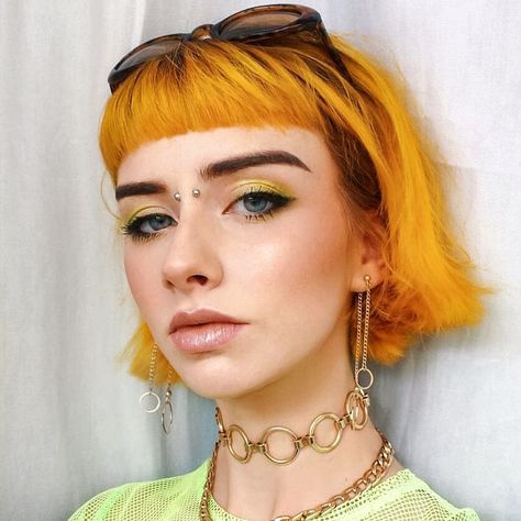 Edgy Hairstyles Grunge, Hairstyles Grunge, Androgynous Haircut, Edgy Hairstyles, Yellow Hair Color, Edgy Haircuts, Punk Hair, Pinterest Hair, Edgy Hair