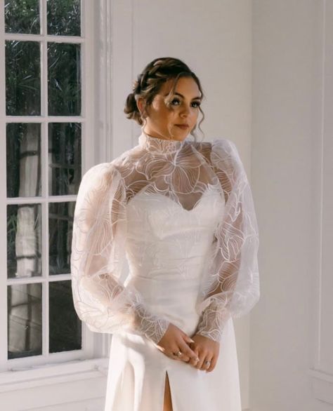 Wedding Dress Arms, High Neckline Wedding Dress, Lace Bolero Wedding, Wedding Dress Bolero, Bridal Topper, Bridal Bolero Jacket, Wedding Dress Topper, Blouse High Neck, Lace Bolero Jacket