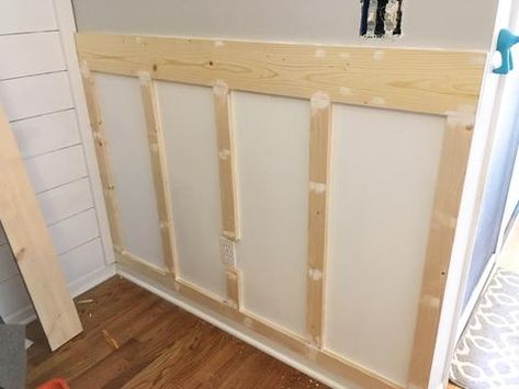 How to Build an Entry Space/Backpack Station - Kansas City Kreations Kids Coat Storage Entryway, Small Backpack Station, Backpack Storage Small Space Hallway, Backpack And Shoe Station, Backpack Shoe Station, Back Pack Storage, Backpack Entryway Ideas, Entry Way Backpack Storage, Backpack Area At Home