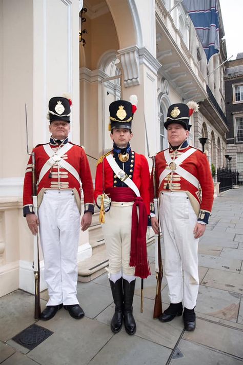 Waterloo reenactor - Coldstream Guard Coldstream Guards, Napoleonic Uniforms, Quick Saves