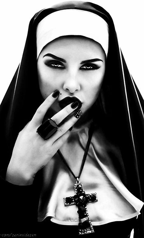 Rabe Tattoo, Nun Outfit, Girl Face Tattoo, Dark Beauty Photography, Goth Beauty, Dark Tattoo, Face Tattoo, Beautiful Dark Art, Gothic Beauty