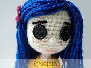 Coraline doll free crochet pattern Crochet Coraline, Caroline Doll, Coraline Doll, Doll Videos, Crochet Hack, Easy Crochet Projects, Crochet Bear, Halloween Crochet, Crochet Doll Pattern