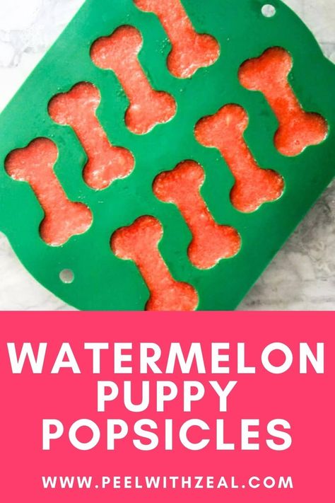 Easy DIY frozen dog treat with just two ingredients. Call it a dog popsicle or a pupsicle, just make this healthy treat for your dog! And no dog can resist a puppy popsicle. Easy Dog Popsicles, Diy Dog Popsicle Recipes, Popsicle For Dogs, Puppy Popsicles, Puppy Popsicles Frozen Dog Treats, Summer Dog Treats Frozen, Dog Popsicles, Frozen Dog Treats Homemade, Pup Treats