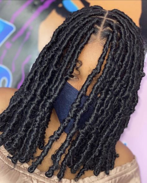 Butterfly Locs, Faux Locs Hairstyles, Box Braids Hairstyles For Black Women, Braids Hairstyles Pictures, Twist Braid Hairstyles, Hair Twist Styles, Box Braids Styling, Girls Hairstyles Braids, Natural Hair Styles Easy