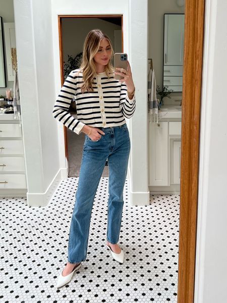 Blue And White Stripe Sweater Outfit, Navy And White Shirt Outfit, White Pointed Flats Outfit, Jcrew Cardigan Outfit, Blue And White Cardigan Outfit, White And Blue Striped Sweater Outfit, White Jeans Navy Top Outfit, Navy White Striped Sweater Outfit, Navy And White Sweater Outfit