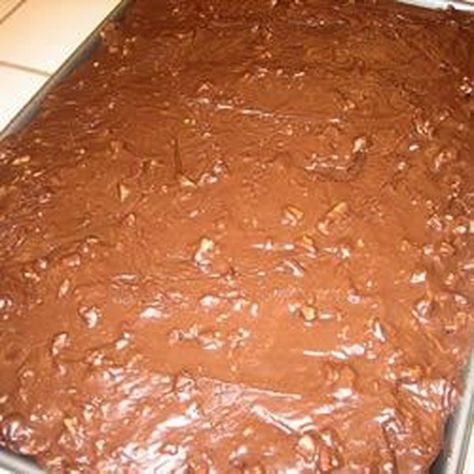 Texas Sheet Cake IV | "Just wonderful" #cakerecipes #bakingrecipes #dessertrecipes #cakes #texasheetcake #sheetcake Pioneer Woman Chocolate Sheet Cake, Chocolate Sheet Cake Recipe, Quick Recipe Videos, Sheet Cake Recipe, Chicken Quesadilla Recipe, Texas Sheet, Texas Sheet Cake, Chocolate Sheet Cake, Sheet Cake Recipes