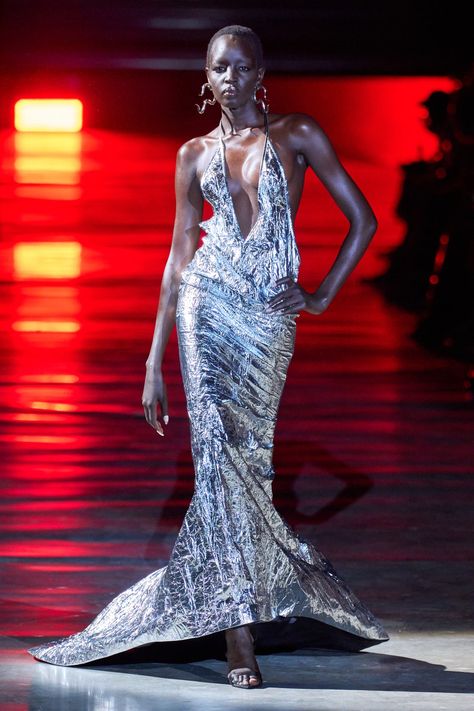 Laquan Smith, Spring Summer 2024, Metallic Dress, Spring 2024, Fashion Week Spring, Summer 2024, New York Fashion Week, New York Fashion, Runway Fashion