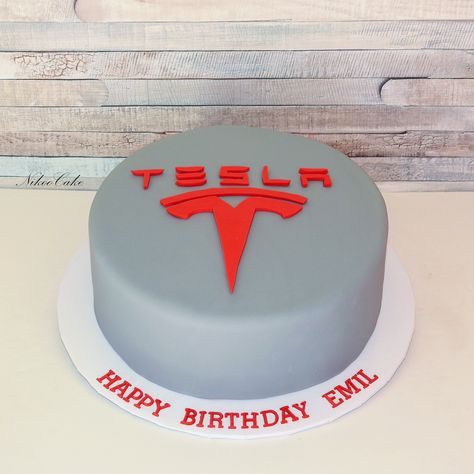 Did you know Tesla is one of my favorite cars? Happy Birthday Emil . . . . . . . . . . . #tesla #teslalife #teslalovers #teslamodel3 #graytesla #greytesla #teslacake #greycake #graycake #greyandred #نیکوکیک #nikoocake Tesla Cake Ideas, Tesla Themed Birthday Party, Tesla Birthday Party Ideas, Brown Tesla, Tesla Cake, Sports Themed Cakes, Small Birthday Cakes, 2nd Birthday Party For Boys, Cars Birthday Cake