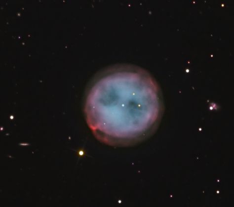 Messier 97(also known as The Owl Nebula,M97, NGC 3587) is a planetary nebula located approximately 2,030 light years away in the constellation Ursa Major. The owl-like appearance of the nebula is the result of an inner shell that is not circularly symmetric, but instead forms a barrel-like structure aligned at an angle of 45° to the line of sight. Owl Nebula, Planetary Nebula, Space Grunge, Ursa Major, Aesthetic Space, Space Pictures, Out Of This World, Outer Space, Wall Collage