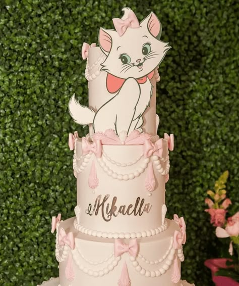 Disney Marie Birthday Party, Marie The Cat Cake, Marie Cat Birthday Party, Marie Aristocats Cake, Marie Cat Birthday Cake, Marie Cat Birthday Party Cake, Marie Birthday Cake, Aristocats Party Decorations, Marie Aristocats Birthday Cake