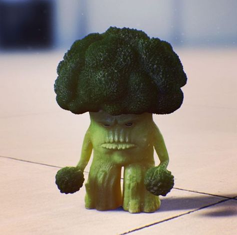 Broccoli Monster Cute Broccoli Drawing, Broccoli Tota, Broccoli Character, Broccoli Photography, Broccoli Cartoon, Character Designs, Broccoli, Garden Sculpture, Character Design