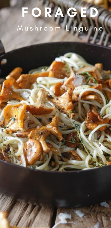 Mushroom Linguine, Chanterelle Recipes, Mushroom Dishes, Spinach Mushroom Pasta, Puffball Mushroom, Mushrooms Recipes, Edible Ideas, Shitake Mushrooms, Recipes Cauliflower