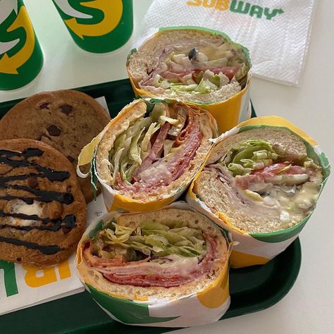 Subway Food, Cheesecake Muffin, Rice Sandwich, Strawberry Brownie, Chocolate Pancake, Cupcake Ice Cream, Subway Sandwich, Sushi Japanese, Cake Cheesecake