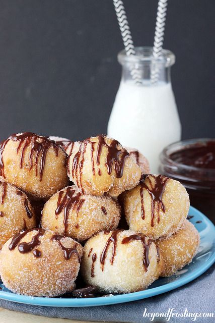 Ghirardelli Cookie Dough Stuffed Donut Holes and Chocolate Dipping Sauce | beyondfrosting.com | #cookiedough #donut by Beyond Frosting, via ... Cookie Dough Desserts, Easy Cookie Dough, Doughnut Recipes, Chocolate Dipping, Chocolate Dipping Sauce, Donut Holes, Doughnut Recipe, Delicious Donuts, Chocolate Sauce