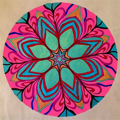 Radial Balance Drawing, Radial Balance Art Design, Radial Balance Art, Radial Symmetry Art, Radial Symmetry, Radial Symmetry Art Lesson, Radical Symmetry Art, Radial Design Art, Radial Symmetry Collaborative Activity Coloring Pages