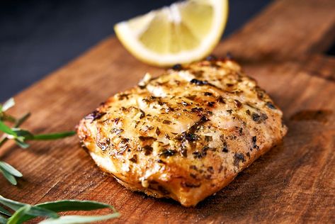 Grilled Cod With Lemon Tarragon Butter - Fatty Butts BBQ Recipes For Seafood, Grilled Cod Recipes, Tarragon Butter, Grilled Cod, Healthy Grilled, Grilled Halibut, Parmesan Roasted Potatoes, Med Diet, Cod Recipe