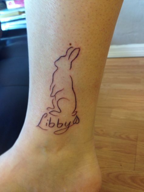 My new Libby tattoo! Rabbit bunny pet memorial tattoo Pet Rabbit Memorial Ideas, Pet Tattoos Rabbit, Pet Memorial Tattoo Rabbit, Rabbit Memorial Tattoo, Bunny Memorial Tattoo, Whisky Tattoo, Tattoos Memorial, Hase Tattoos, Tattoo Rabbit