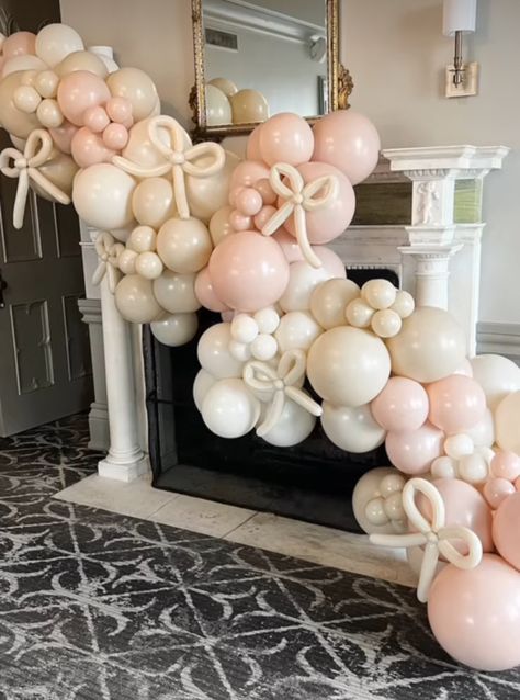 Pink Cloud Party Decorations, Preppy Baby Shower Ideas, Bows And Pearls Baby Shower Theme, Coquette Baby Shower Theme, Pink Bow Baby Shower Theme, Baby Shower Balloon Ideas, Girly Baby Shower Themes, Ballerina Baby Shower Theme, Pink Bday