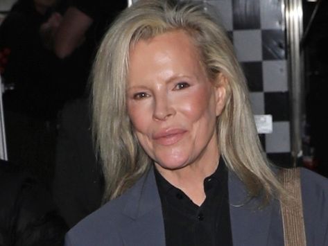 Kim Basinger Hair, Muted Makeup, Kim Basinger Now, Plastic Surgery Pictures, Teen Mum, Ireland Baldwin, Family Suv, Kim Basinger, Trouser Suit