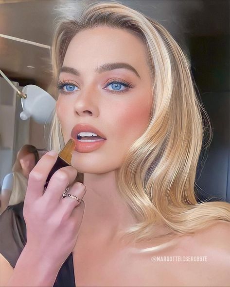 Margot Robbie Makeup Looks, Margot Robbie Makeup, Light Spring Color Palette, Lips Inspiration, Light Spring Colors, Spring Color Palette, Spring Color, Light Spring, Light Summer