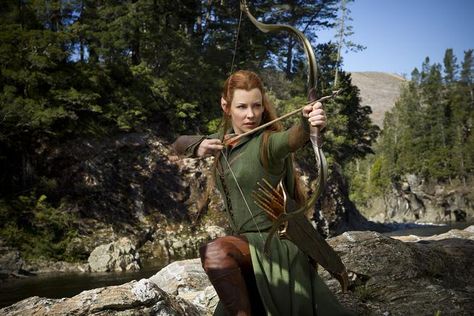 Evangeline Lilly in a scene from "The Hobbit: The Desolation of Smaug." Tauriel Costume, Keisha Castle Hughes, Hobbit Desolation Of Smaug, Billy Boyd, The Desolation Of Smaug, Elf Warrior, Desolation Of Smaug, Bilbo Baggins, Tauriel