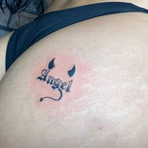 Glute Tattoos For Women, Glute Tattoo, Tattoo Sexuality, Sexuality Tattoo, Bum Tattoo Women, Bum Tattoo, Stylish Tattoo, Pretty Tattoos For Women, Small Hand Tattoos