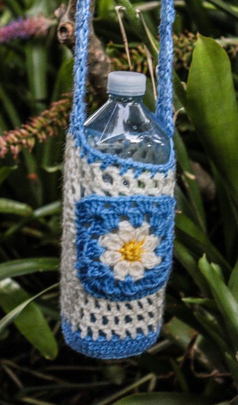 Crochet water bottle holder, blue colours, flower pocket Crochet Water Bottle Holder With Pocket, Crochet Bottle Holder Free Pattern, Phone Holder Crochet, Water Bottle Holder Crochet, Crochet Bottle Holder, Crochet Water Bottle Holder, Crochet Bedspread Pattern, Crochet Shop, Crochet Bedspread