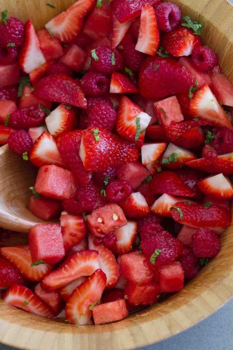 Frozen Popsicle Recipes, Spring Fruit Salad, Lime Syrup, Salad Watermelon, Raspberry Salad, Strawberries And Raspberries, Easy Fruit Salad Recipes, Taste And Tell, Fruit Salad Easy