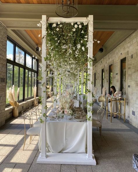 Wedding Reception Greenery, Reception Greenery, Table Set Up Ideas, Flower Arrangements Bouquets, Pampas Grass Wedding, Centerpieces Ideas, Grass Wedding, Boho Style Wedding, Set Up Ideas