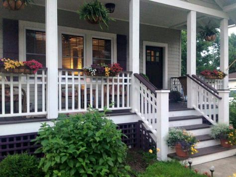 Porches Railing Flower Boxes, Porch Railing Designs, Veranda Design, Front Porch Railings, Porch Landscaping, Porch Remodel, Building A Porch, Rustic Porch, Front Porch Design