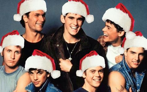 Have a very Merry Greaser Christmas Greaser Girl, Merry Chrysler, The Outsiders Imagines, The Outsiders Cast, Outsiders Movie, Stay Gold Ponyboy, The Outsiders Greasers, Dallas Winston, The Outsiders 1983