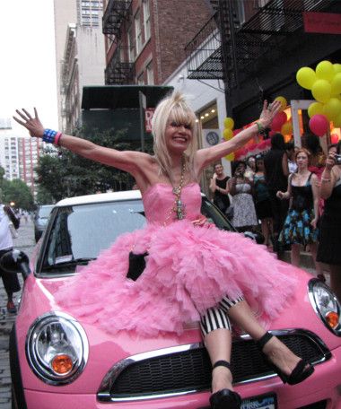 Betsey Johnson Johnson Aesthetic, Fashion Network, Advanced Style, Betsey Johnson Dresses, Tickled Pink, Betsy Johnson, Everything Pink, Your Mom, Pink Love