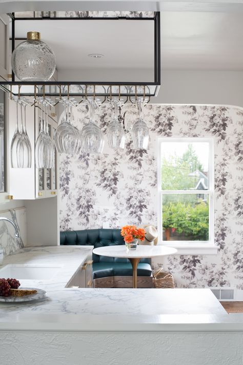 house of Hackney London Rose Hackney Wallpaper, House Of Hackney Wallpaper, Luxe Kitchen, Custom Wine Rack, Marble Counters, Floral House, Statuario Marble, Wallpaper Kitchen, House Of Hackney