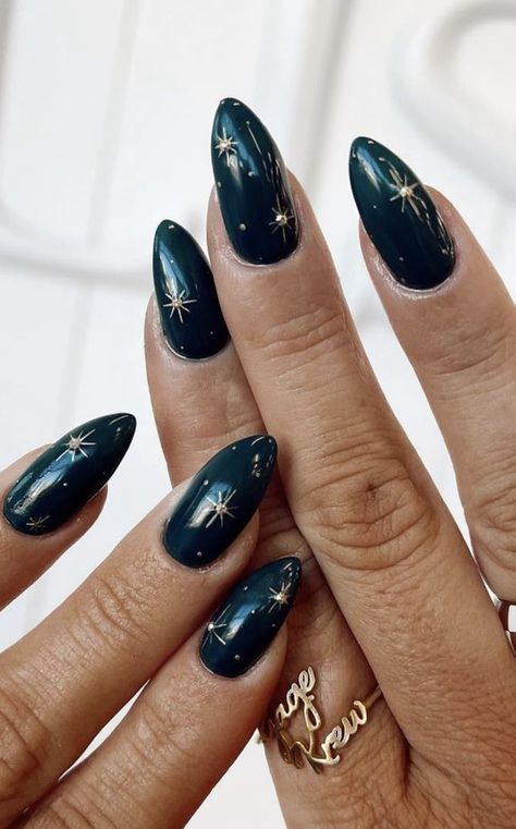 Dark Green Witchy Nails, Jewel Tone Wedding Nails, Celestial Bridal Nails, Velaris Inspired Nails, Dark Star Nails, Dark Blue Celestial Nails, Moody Wedding Nails, Simple Almond Nails Winter, Moody Christmas Nails